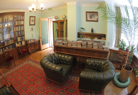 Музей космонавтики ~ Мемориальный дом-музей академика С.П.Королёва