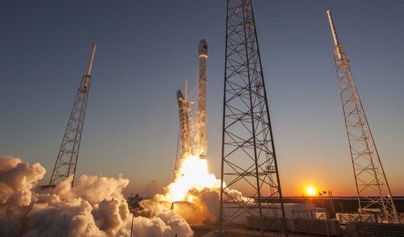 SpaceX вывела на орбиту 10 телекоммуникационных спутников Iridium NEXT