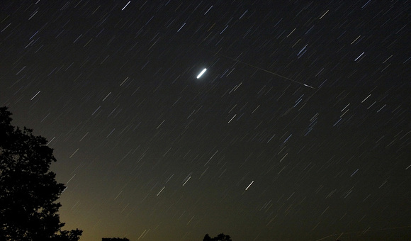 Москвичи смогут в бинокль наблюдать приближающуюся к Земле комету Джонсона 